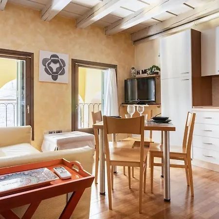 Dei Frutti In Pieno Centro - Il Gelso Apartmán